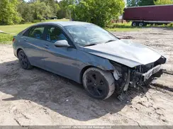 KMHLM4AGXNU325299 2022 HYUNDAI ELANTRA