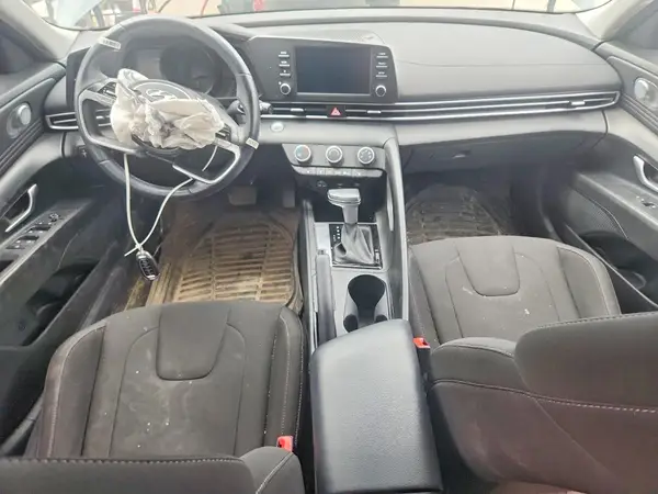 KMHLM4AGXNU326615 2022 HYUNDAI ELANTRA - Image 8