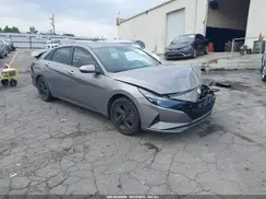 KMHLM4AGXNU327022 2022 HYUNDAI ELANTRA