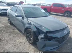 KMHLM4AGXNU332141 2022 HYUNDAI ELANTRA