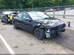 KMHLM4AGXNU332494 2022 HYUNDAI ELANTRA