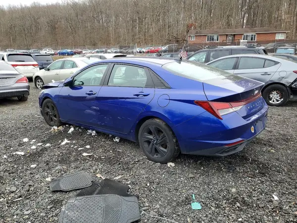 KMHLM4AGXNU333578 2022 HYUNDAI ELANTRA - Image 2