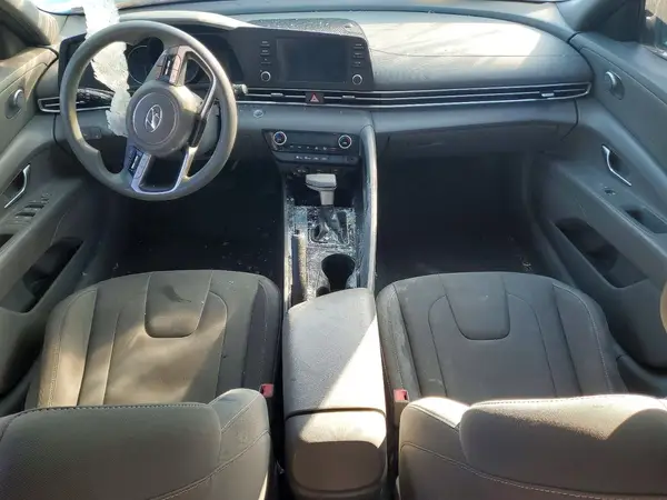 KMHLM4AGXNU333578 2022 HYUNDAI ELANTRA - Image 8