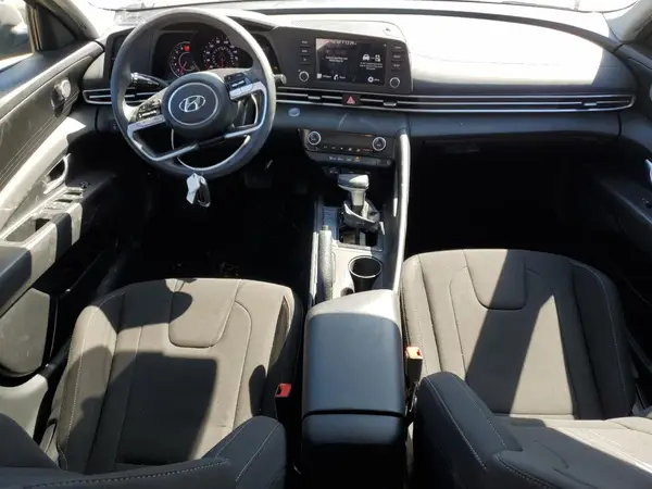 KMHLM4AGXNU334441 2022 HYUNDAI ELANTRA - Image 8