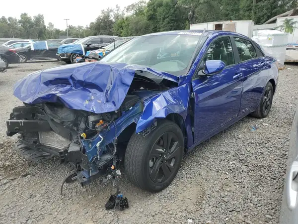 KMHLM4AGXNU346489 2022 HYUNDAI ELANTRA - Image 1
