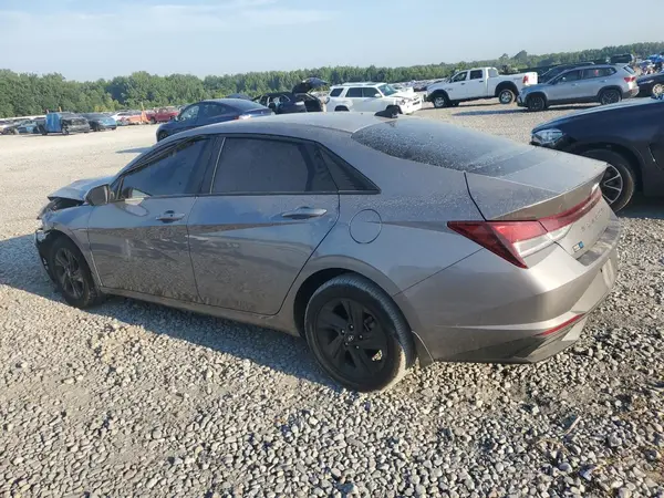 KMHLM4AGXNU348923 2022 HYUNDAI ELANTRA - Image 2