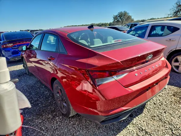 KMHLM4AGXNU364409 2022 HYUNDAI ELANTRA - Image 2