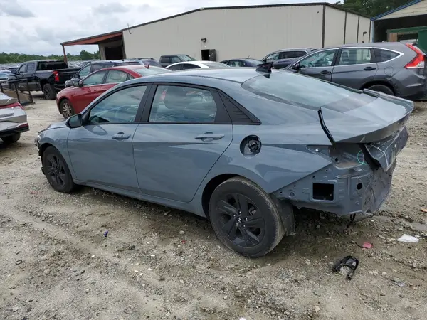 KMHLM4AGXPU373419 2023 HYUNDAI ELANTRA - Image 2