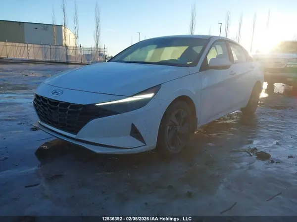 KMHLM4AGXPU379057 2023 HYUNDAI ELANTRA - Image 2