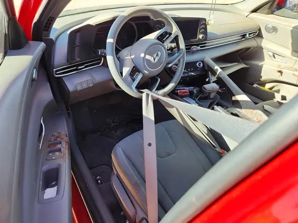 KMHLM4AGXPU392536 2023 HYUNDAI ELANTRA - Image 8