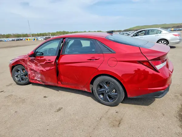 KMHLM4AGXPU397056 2023 HYUNDAI ELANTRA - Image 2