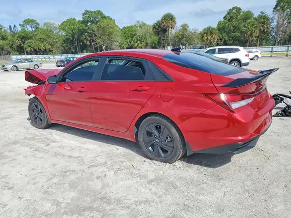 KMHLM4AGXPU435384 2023 HYUNDAI ELANTRA - Image 2