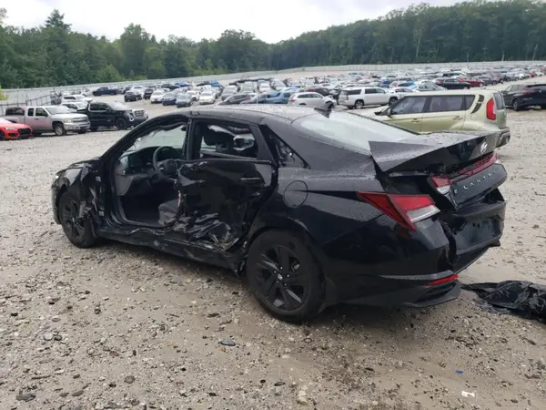 KMHLM4AGXPU452511 2023 HYUNDAI ELANTRA - Image 2
