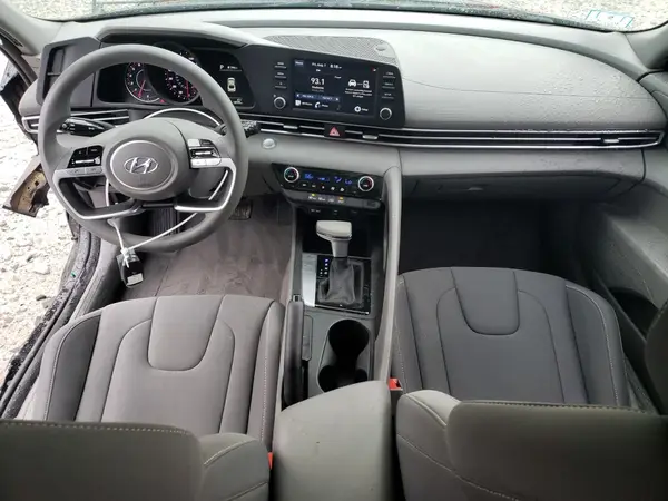KMHLM4AGXPU452511 2023 HYUNDAI ELANTRA - Image 8