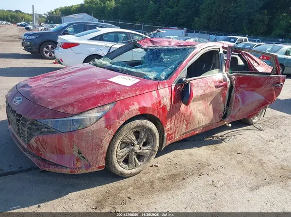 KMHLM4AGXPU460902 2023 HYUNDAI ELANTRA - Image 2