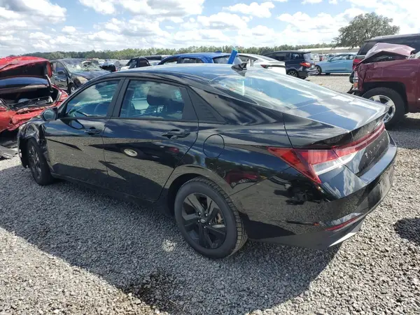 KMHLM4AGXPU461869 2023 HYUNDAI ELANTRA - Image 2