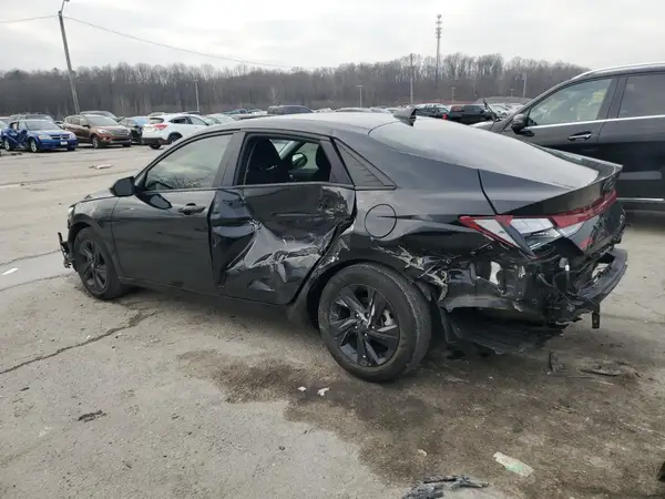 KMHLM4AGXPU465064 2023 HYUNDAI ELANTRA - Image 2