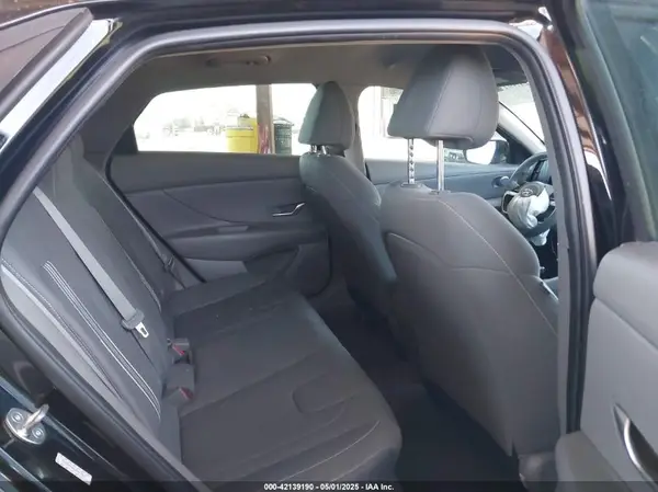 KMHLM4AGXPU465551 2023 HYUNDAI ELANTRA - Image 8