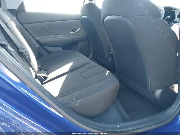 KMHLM4AGXPU470409 2023 HYUNDAI ELANTRA - Image 8