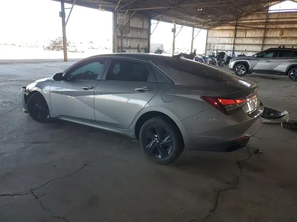 KMHLM4AGXPU474170 2023 HYUNDAI ELANTRA - Image 2
