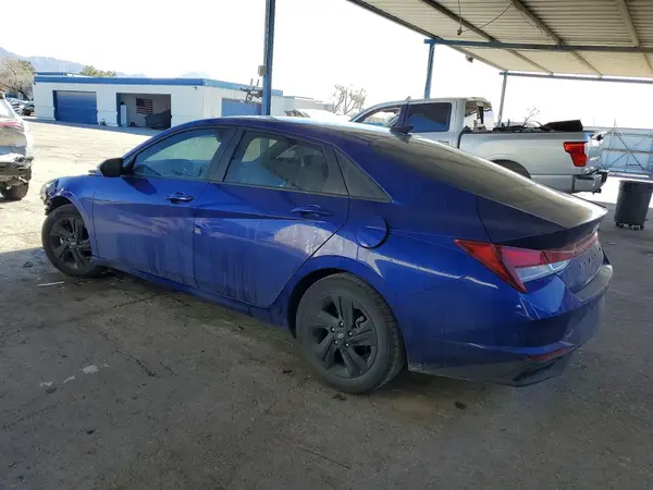 KMHLM4AGXPU494483 2023 HYUNDAI ELANTRA - Image 2