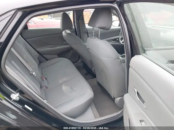 KMHLM4AGXPU520757 2023 HYUNDAI ELANTRA - Image 8