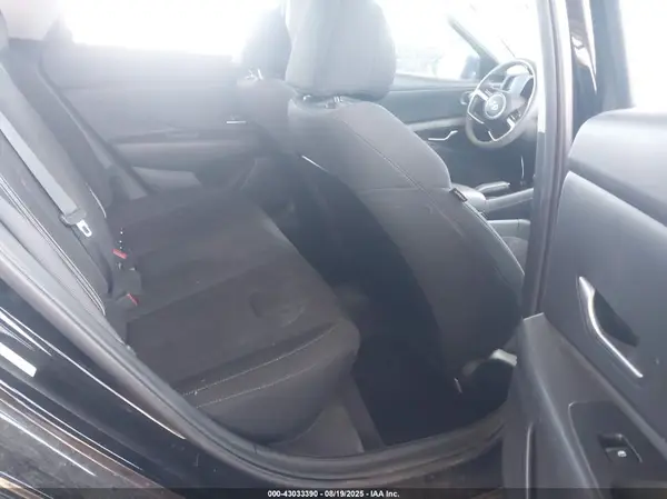 KMHLM4AGXPU527157 2023 HYUNDAI ELANTRA - Image 8