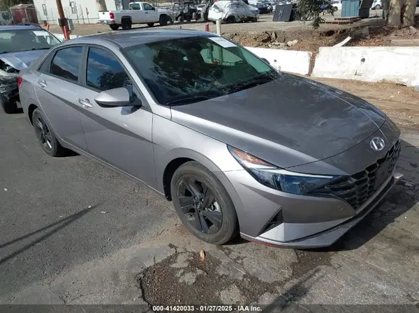 KMHLM4AGXPU530141 2023 HYUNDAI ELANTRA - Image 1