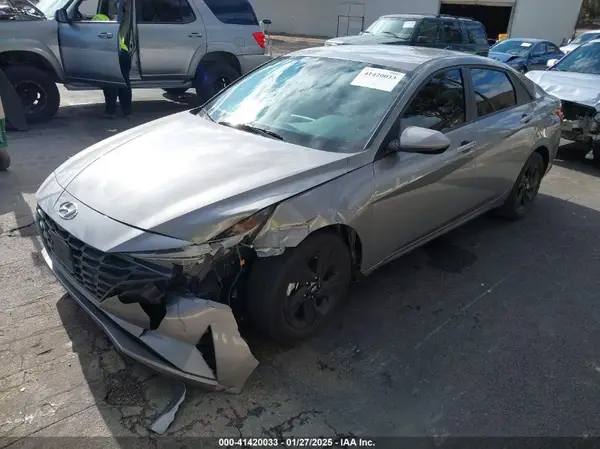 KMHLM4AGXPU530141 2023 HYUNDAI ELANTRA - Image 2