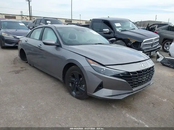 KMHLM4AGXPU531922 2023 HYUNDAI ELANTRA - Image 1