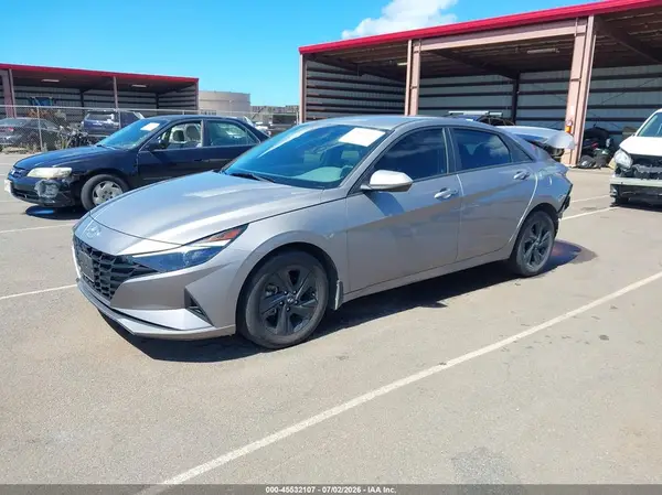 KMHLM4AGXPU532889 2023 HYUNDAI ELANTRA - Image 2