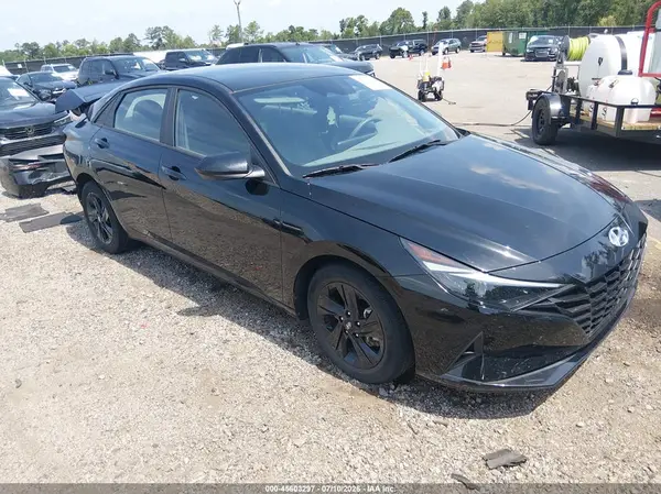 KMHLM4AGXPU543617 2023 HYUNDAI ELANTRA - Image 1