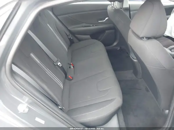 KMHLM4AGXPU584510 2023 HYUNDAI ELANTRA - Image 8