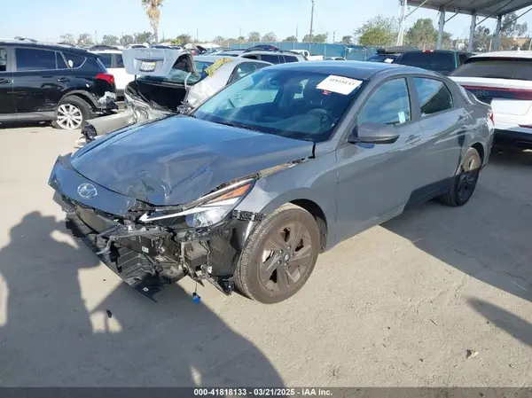 KMHLM4AGXPU595183 2023 HYUNDAI ELANTRA - Image 2