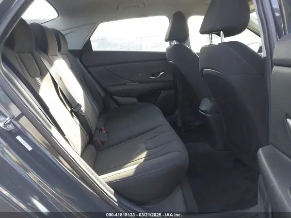 KMHLM4AGXPU595183 2023 HYUNDAI ELANTRA - Image 8