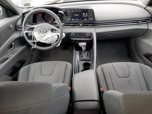 KMHLM4AGXPU598228 2023 HYUNDAI ELANTRA - Image 8