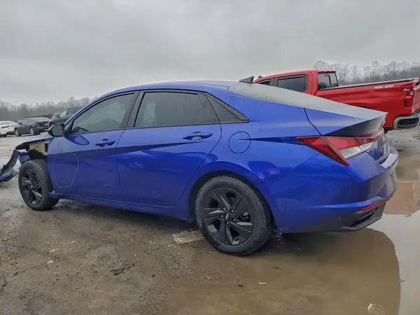 KMHLM4AGXPU598407 2023 HYUNDAI ELANTRA - Image 2