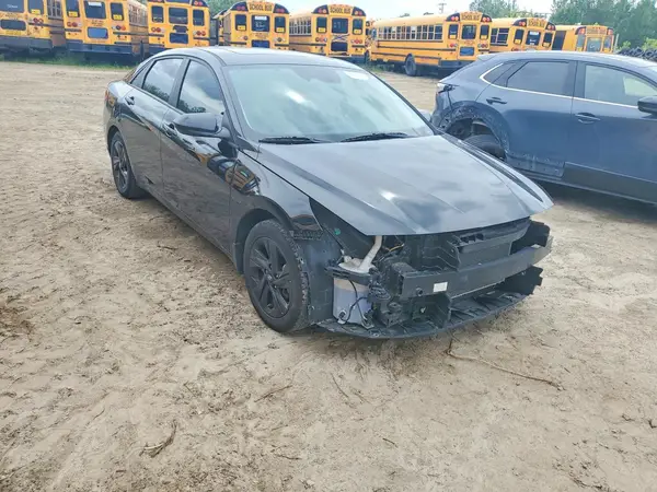 2023 HYUNDAI ELANTRA COPART lot 60074006 auction photo 4
