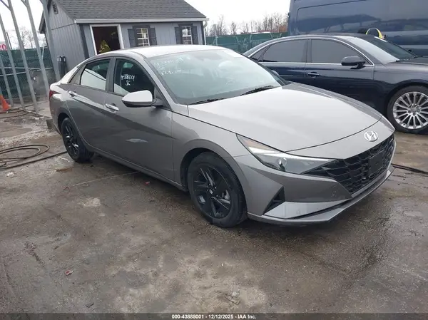 KMHLM4AGXPU601368 2023 HYUNDAI ELANTRA - Image 1