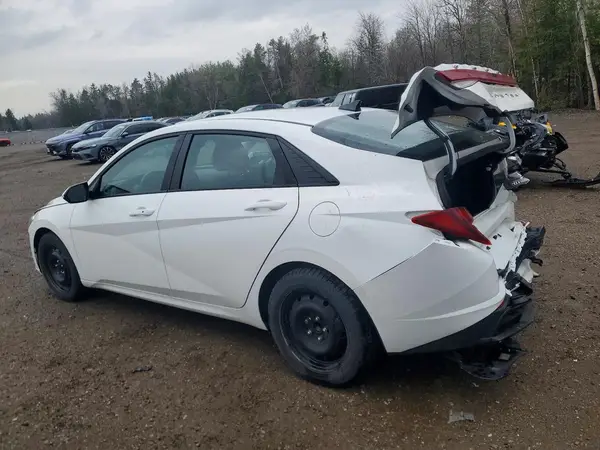KMHLM4AGXPU607901 2023 HYUNDAI ELANTRA - Image 2