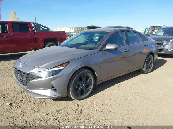 KMHLM4AGXPU608983 2023 HYUNDAI ELANTRA - Image 2