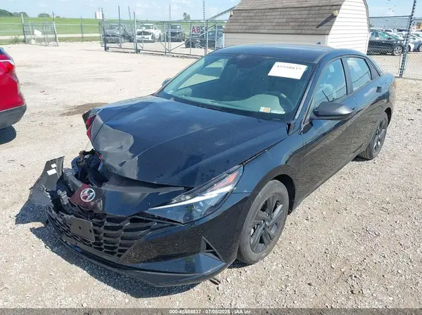 KMHLM4AGXPU613052 2023 HYUNDAI ELANTRA - Image 2