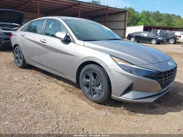 KMHLM4AJ0MU003944 2021 HYUNDAI ELANTRA - Image 1