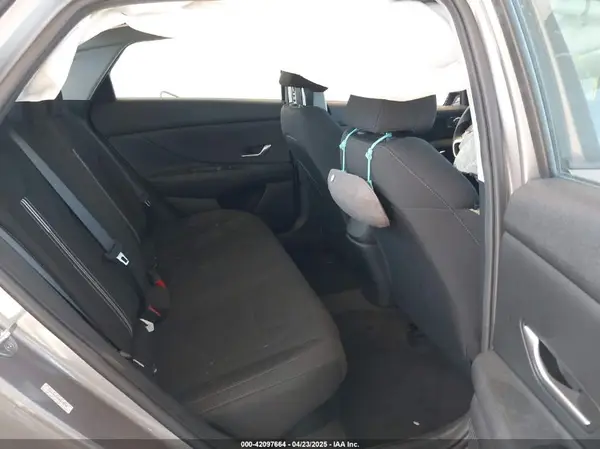 KMHLM4AJ0NU013598 2022 HYUNDAI ELANTRA - Image 8