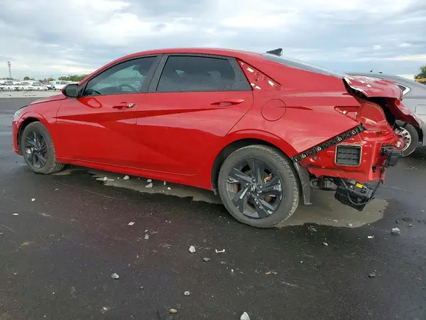 KMHLM4AJ0NU024049 2022 HYUNDAI ELANTRA - Image 2