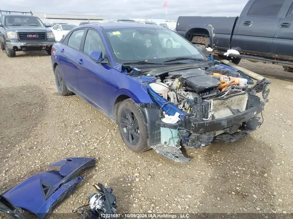KMHLM4AJ0NU026450 2022 HYUNDAI ELANTRA - Image 1