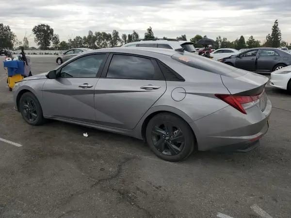 KMHLM4AJ0PU038830 2023 HYUNDAI ELANTRA - Image 2