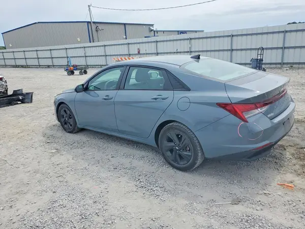 KMHLM4AJ0PU041338 2023 HYUNDAI ELANTRA - Image 2