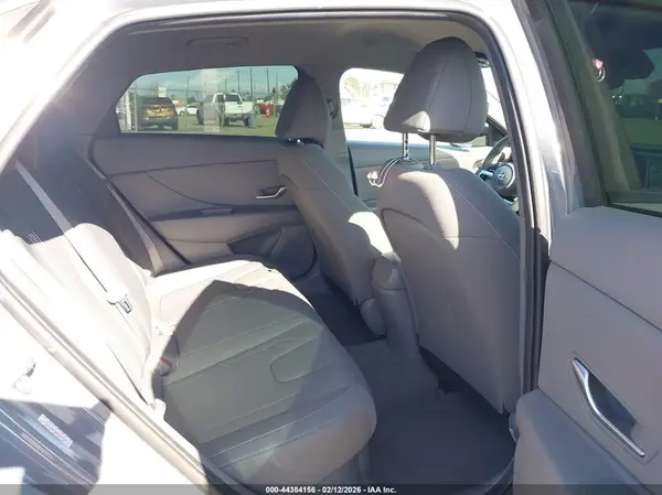 KMHLM4AJ0PU046779 2023 HYUNDAI ELANTRA - Image 8