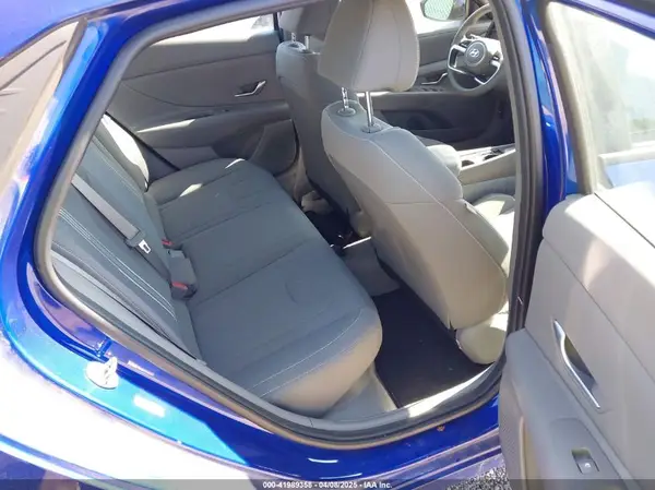 KMHLM4AJ0PU052419 2023 HYUNDAI ELANTRA - Image 8